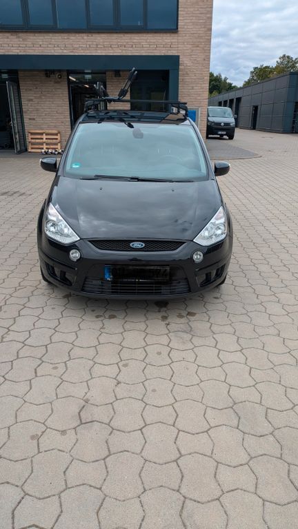 S-Max