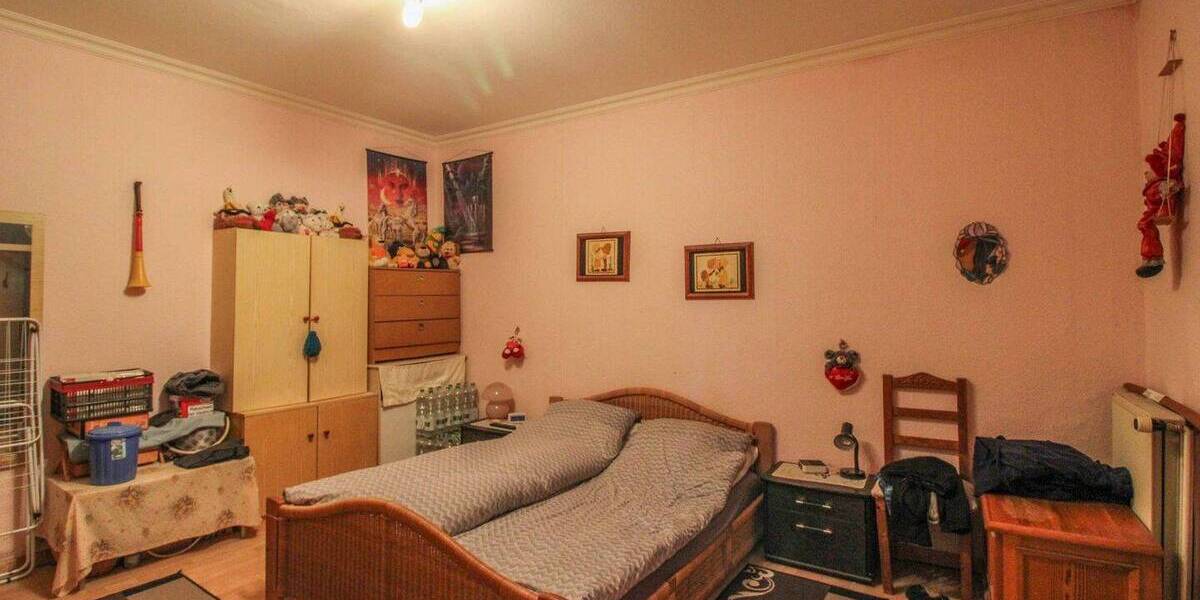 Mehrfamilienhaus, Wohnhaus Fahrenkrug - 9 Zimmer, 334.000&euro; | Angebot:26842459