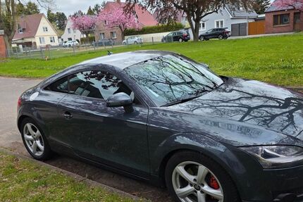 Audi TT 210.000 km 5.300 &euro; Lübeck 23558