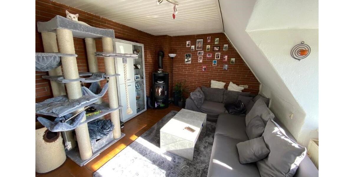Dachgeschoßwohnung Lübeck Sankt Lorenz Nord - 3 Zimmer, 40 m&sup2;, 450&euro; | Angebot:26320757