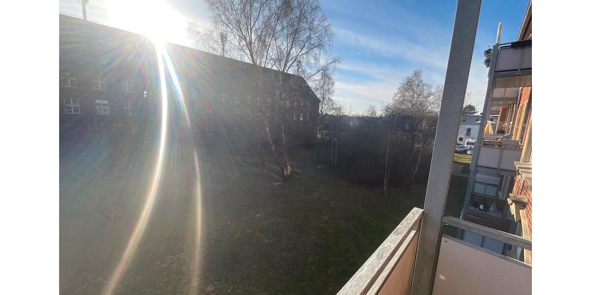 Etagenwohnung Lübeck Sankt Lorenz Nord - 2 Zimmer, 52 m&sup2;, 579&euro; | Angebot:26301801