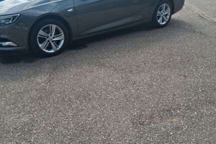 Opel Insignia 226.140 km 9.500 &euro; Lübeck 23562