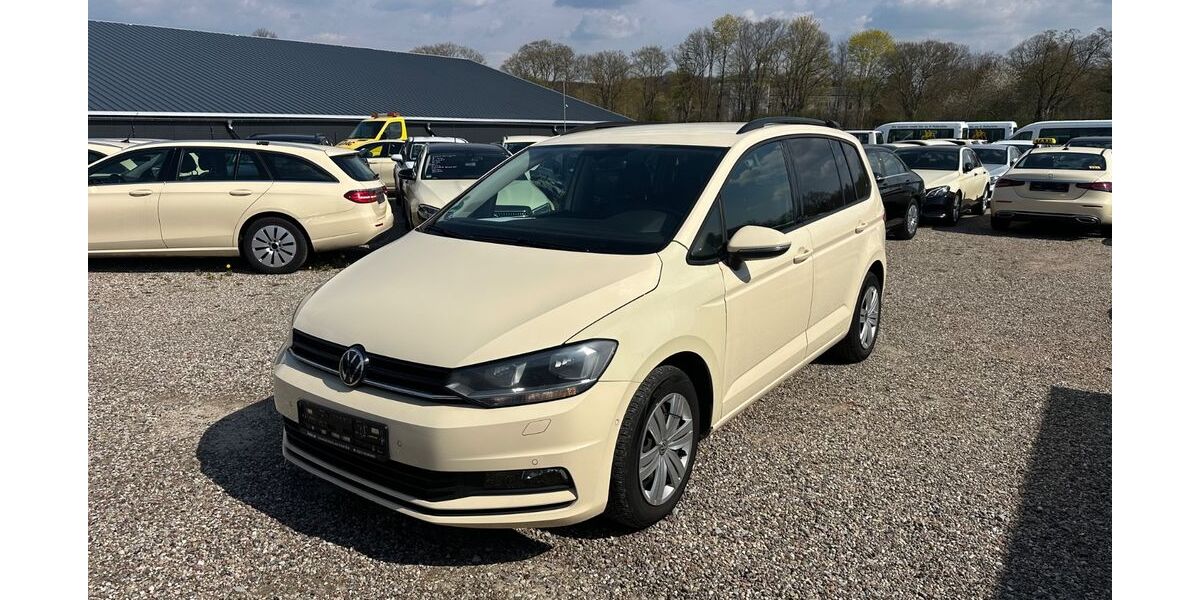 VW Touran 138.000 km 16.659 &euro; Ratzeburg bei Hamburg 23909