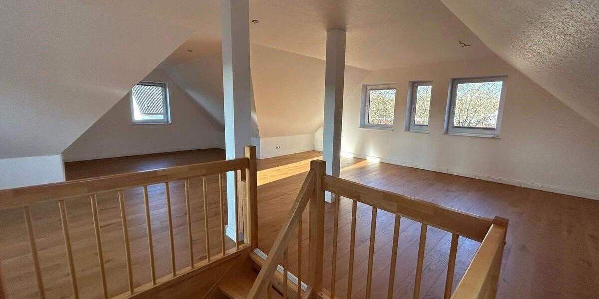 Etagenwohnung Pansdorf Pansdorf - 4 Zimmer, 130 m&sup2;, 350.000&euro; | Angebot:25797607