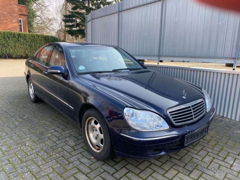 S 320