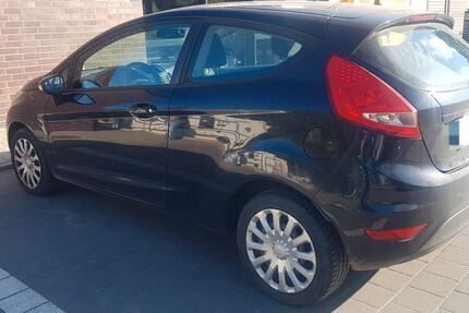 Ford Fiesta 165.000 km 2.500 € Dassow 23942