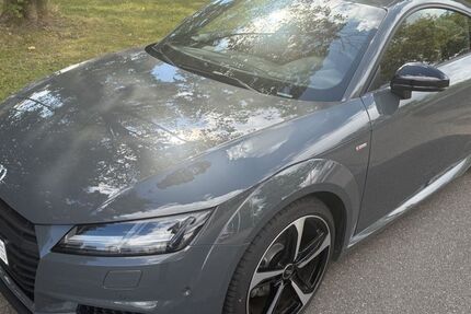 Audi TT 4.558 km 39.000 € Lübeck 23570