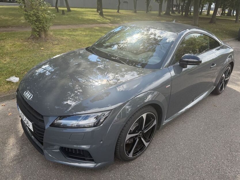 Audi TT 4.558 km 39.000 € Lübeck 23570