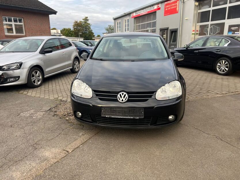 VW Golf 177.666 km 1.770 € Lübeck 23560
