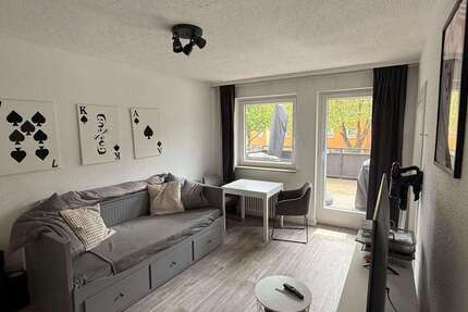 Wohnung Lübeck Innenstadt - 1 Zimmer, 30 m&sup2;, 370&euro; | Angebot:26863278