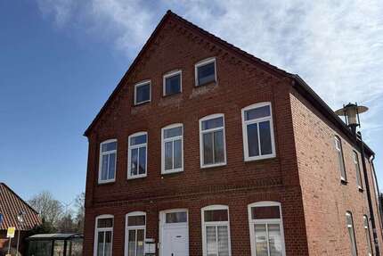 Haus Schönberg - 12 Zimmer, 260 m&sup2;, 470.000&euro; | Angebot:25175939