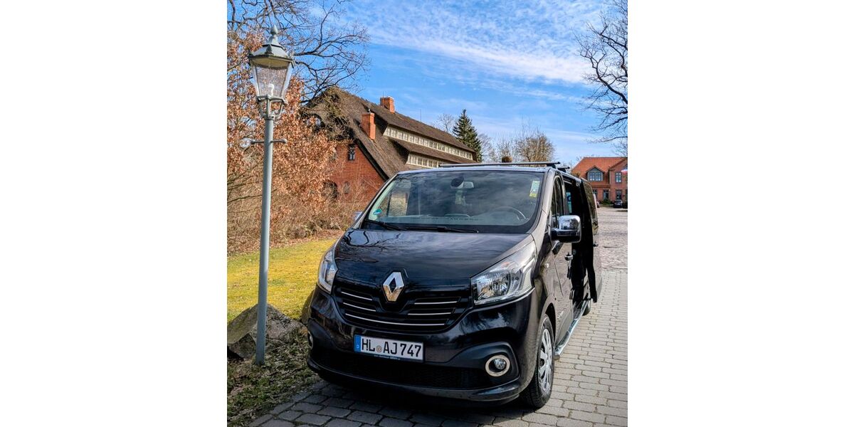 Renault Trafic 163.000 km 19.900 &euro; Lübeck 23570