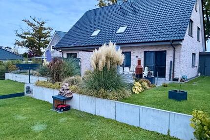 Haus Ahrensbök - 4 Zimmer, 120 m&sup2;, 1.500&euro; | Angebot:27671734