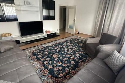 1,5 Zimmerwohnung in HL-Buntekuh, renoviert + sofort frei 1.5 zimmer