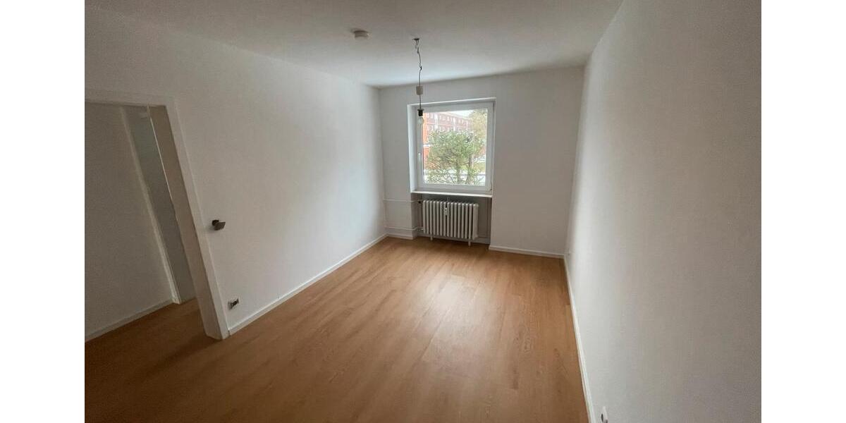 Hochparterre Bad Schwartau - 3 Zimmer, 71 m&sup2;, 985&euro; | Angebot:25229572