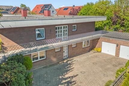 Haus Lübeck Sankt Jürgen - 10 Zimmer, 323 m&sup2;, 945.000&euro; | Angebot:26987370