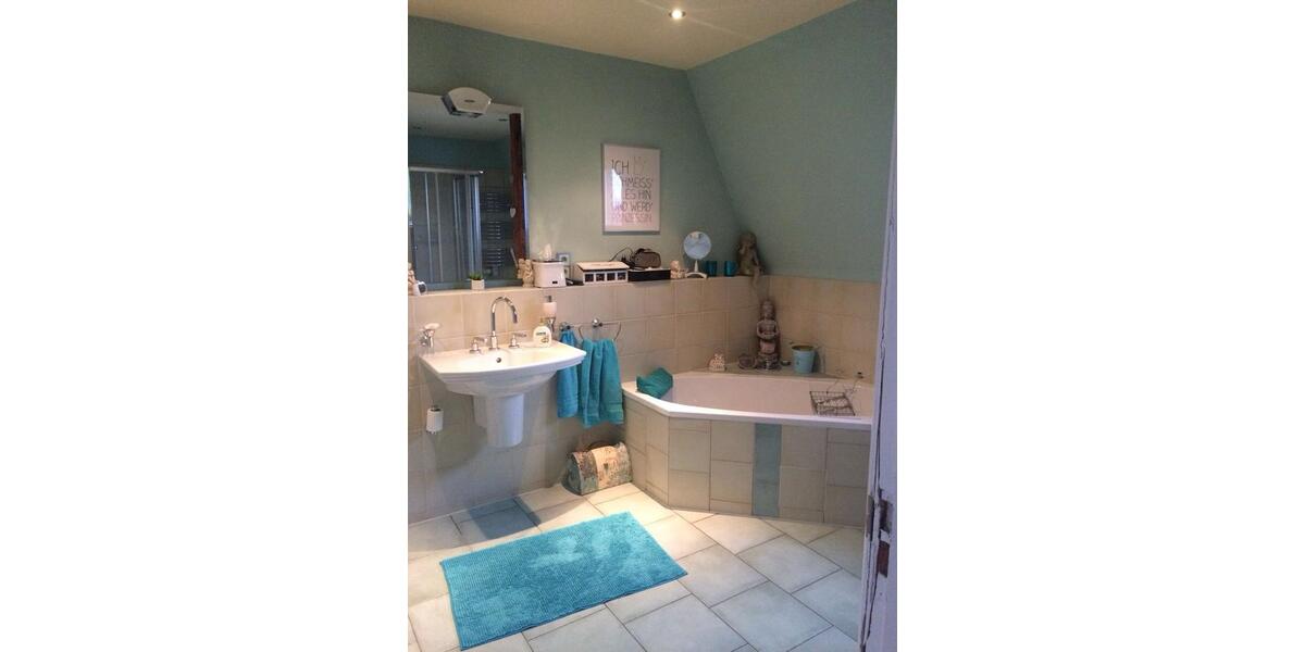 Dachgeschoßwohnung Lübeck Sankt Lorenz Nord - 2 Zimmer, 65 m&sup2;, 1.080&euro; | Angebot:25163907