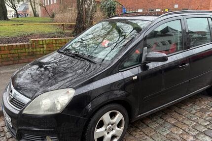 Opel Zafira 245.000 km 2.690 &euro; Lübeck 23552