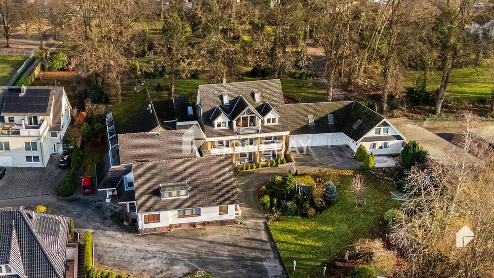 Mehrfamilienhaus, Wohnhaus Reinfeld - 3 Zimmer, 1 m&sup2;, 1.600.000&euro; | Angebot:26628999
