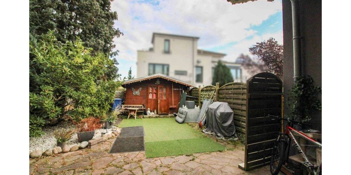Mehrfamilienhaus, Wohnhaus Fahrenkrug - 9 Zimmer, 274 m&sup2;, 334.000&euro; | Angebot:26834352