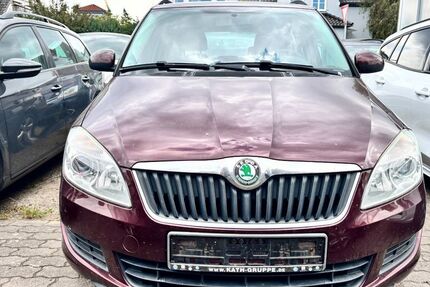 Skoda Fabia 160.543 km 3.200 € Lübeck 23568