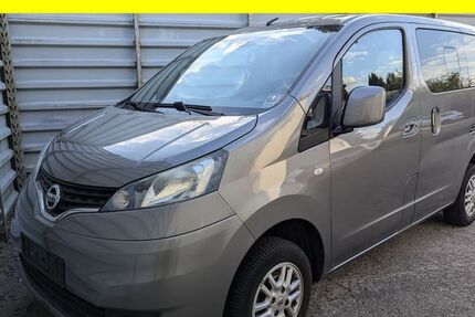 Nissan NV200 126.381 km 10.900 &euro; Lübeck 23556