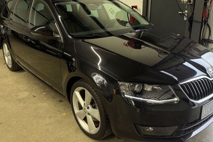 Skoda Octavia 98.212 km 12.900 € Lübeck 23556
