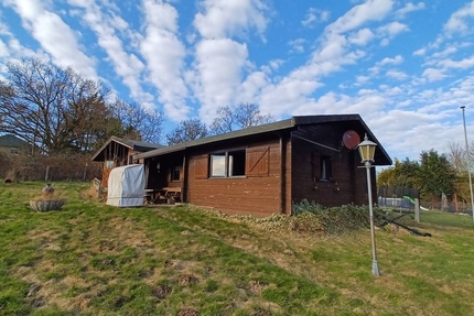 2 Blockbohlenhäuser mit ca. 1.000 m² Eigenland und traumhaftem Ausblick zum günstigen Preis! - Haus Zarpen | Angebot:26006779