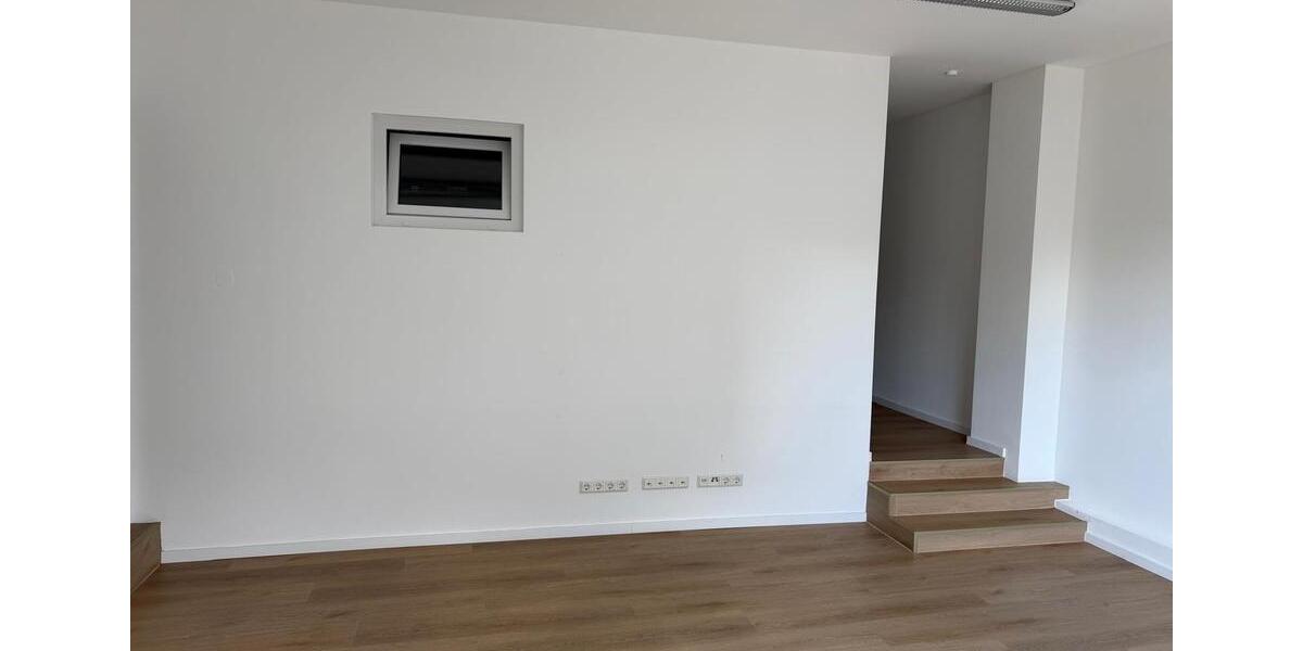 Gewerbeobjekt Scharbeutz Wulfsdorf - 1.100&euro; | Angebot:26648359
