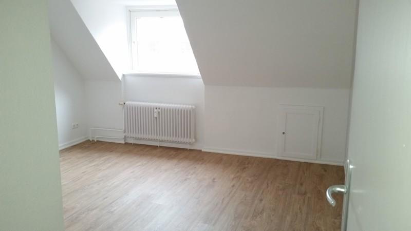 Dachgeschoßwohnung Lübeck Innenstadt - 3 Zimmer, 69 m&sup2;, 688&euro; | Angebot:26330449