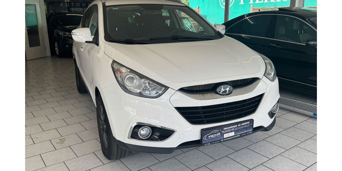 Hyundai ix35 247.000 km 4.999 &euro; Mölln 23879