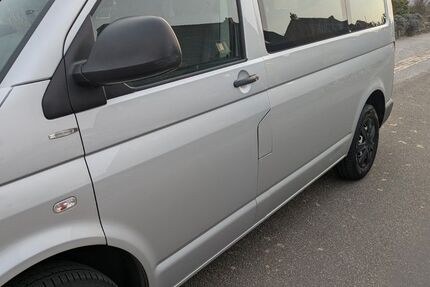 VW T5 Transporter 191.000 km 12.500 &euro; Lübeck 23564