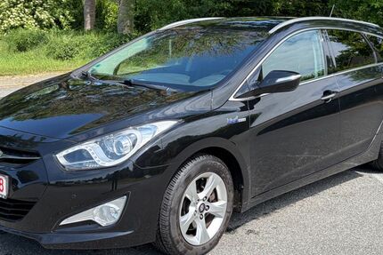 Hyundai i40 168.000 km 5.900 &euro; Kastorf 23847