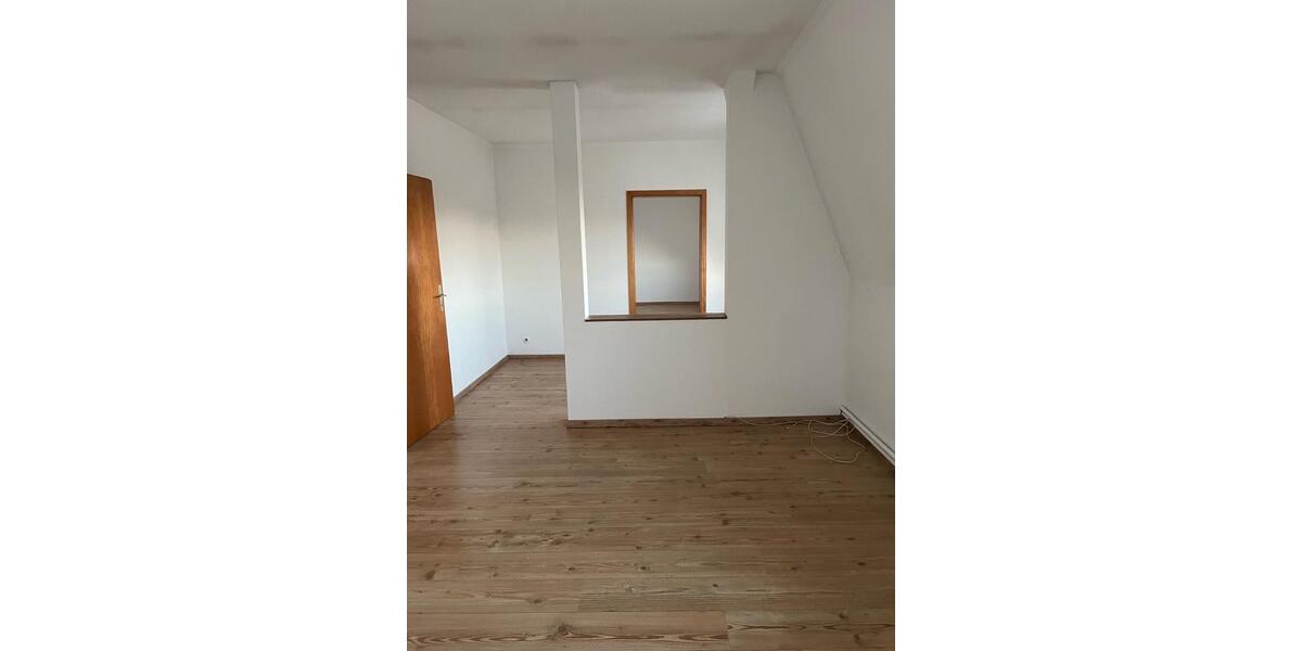 Dachgeschoßwohnung Lübeck Sankt Jürgen - 2 Zimmer, 60 m&sup2;, 720&euro; | Angebot:26420845