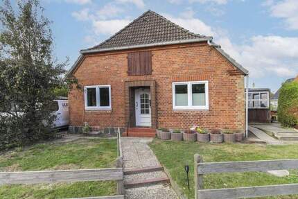 Haus Breitenfelde - 3 Zimmer, 129 m&sup2;, 249.000&euro; | Angebot:25069041