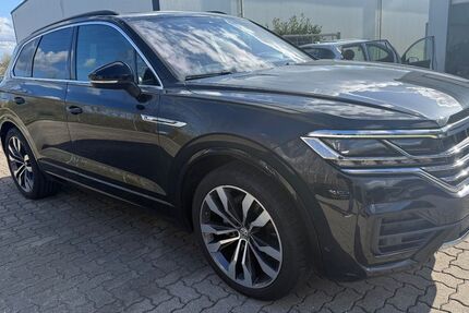 VW Touareg 262.000 km 25.000 &euro; Lübeck 23556