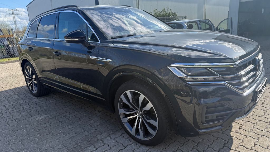 VW Touareg 262.000 km 25.750 &euro; Lübeck 23556