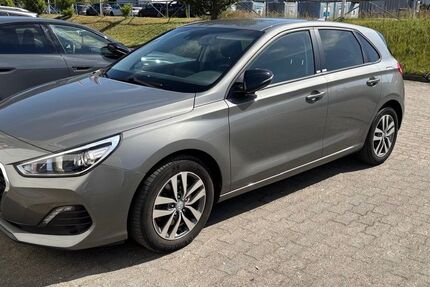 Hyundai i30 79.500 km 12.900 &euro; Mölln 23879