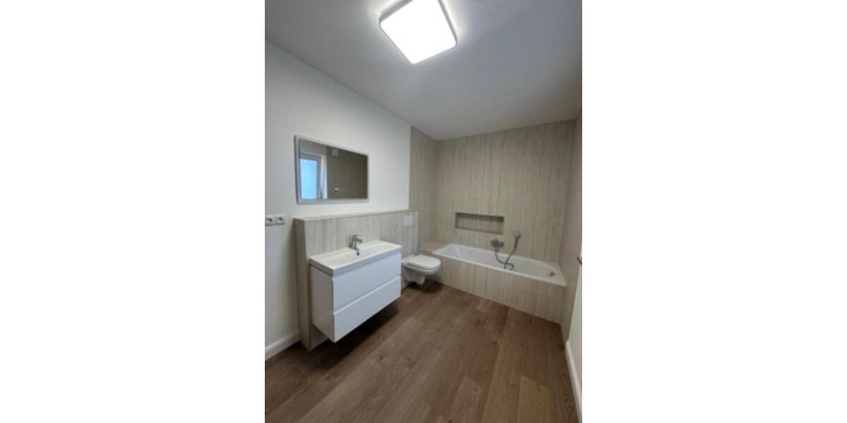 Doppelhaushälfte Bad Segeberg - 4 Zimmer, 150 m&sup2;, 2.250&euro; | Angebot:25939414