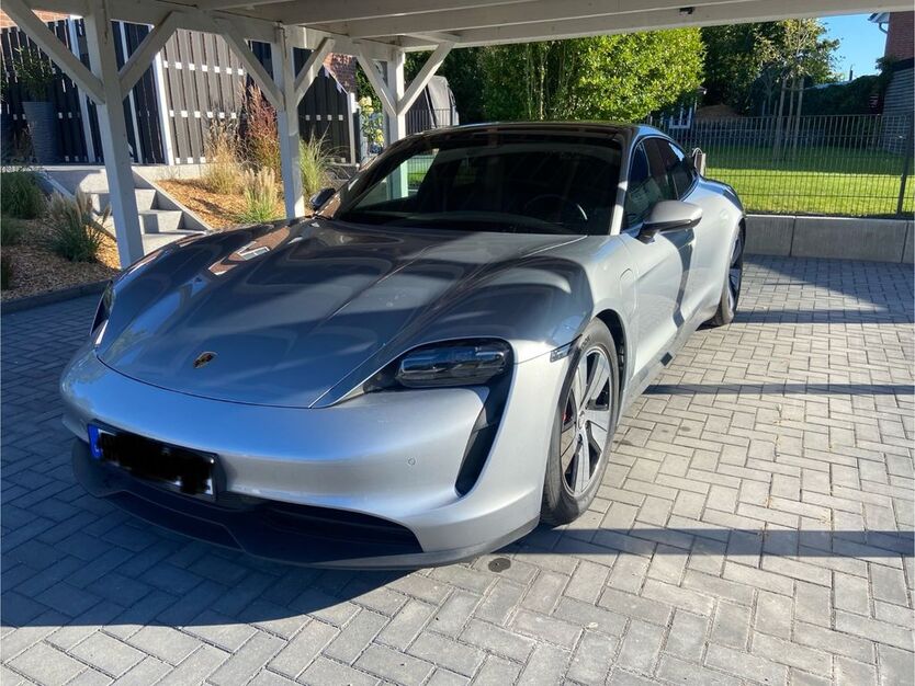 Porsche Taycan 44.060 km 59.900 € Schashagen 23730