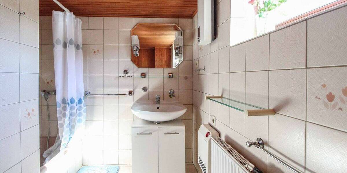 Doppelhaushälfte Lübeck Moisling - 5 Zimmer, 111 m&sup2;, 149.900&euro; | Angebot:26259245