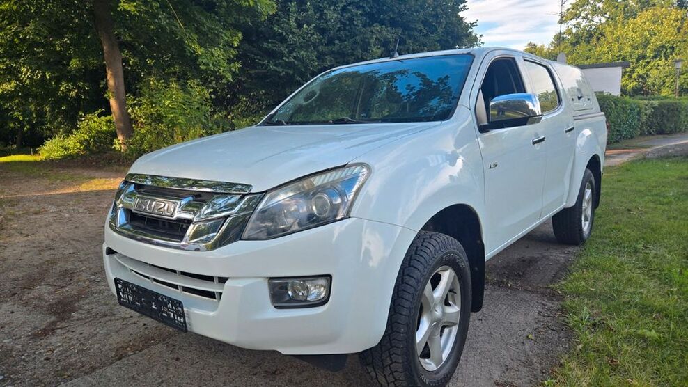 Isuzu D-Max 272.000 km 9.800 € Lübeck 23568