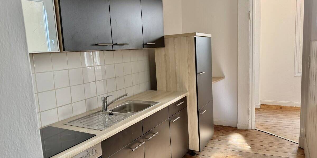 Etagenwohnung Lübeck Innenstadt - 4 Zimmer, 122 m&sup2;, 1.900&euro; | Angebot:26528239