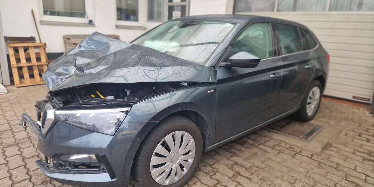 Skoda Scala 91.000 km 4.999 € Ratekau 23626