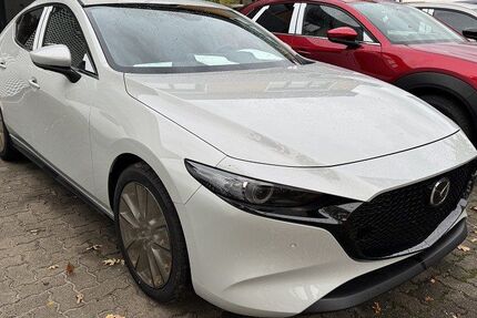 Mazda 3 4.227 km 26.950 &euro; Bad Oldesloe 23843