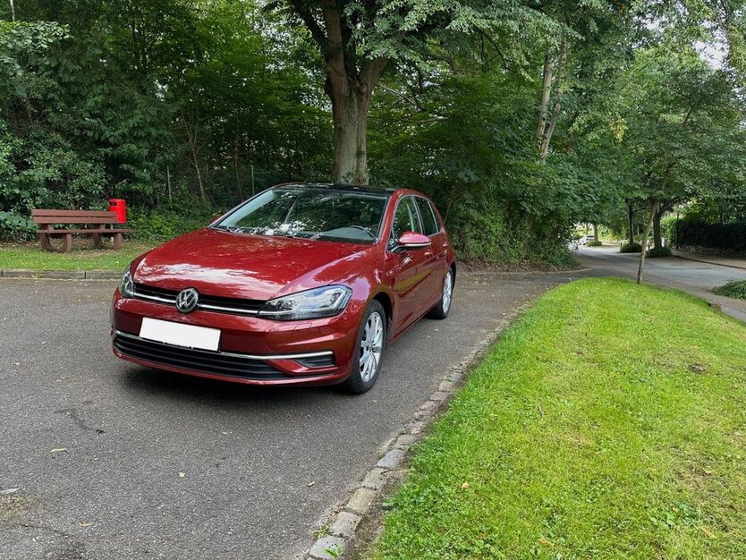 VW Golf 54.500 km 17.490 € Bad Oldesloe 23843