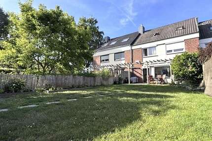 Haus Lübeck Sankt Jürgen - 6 Zimmer, 145 m&sup2;, 1.740&euro; | Angebot:26949205
