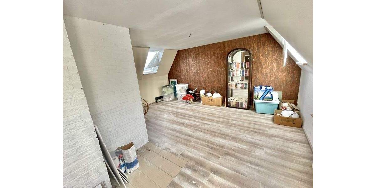Doppelhaushälfte Rondeshagen Groß Weeden - 3 Zimmer, 115 m&sup2;, 220.000&euro; | Angebot:25745223
