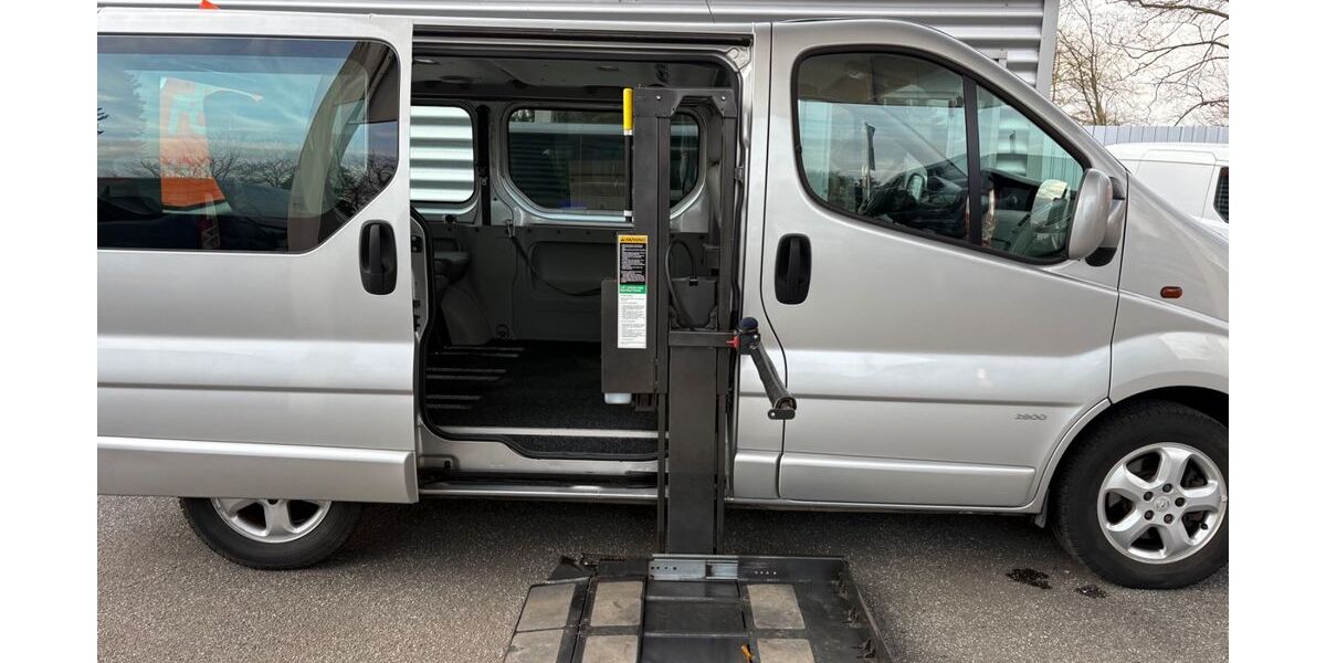 Opel Vivaro 96.000 km 16.990 &euro; Lübeck 23560