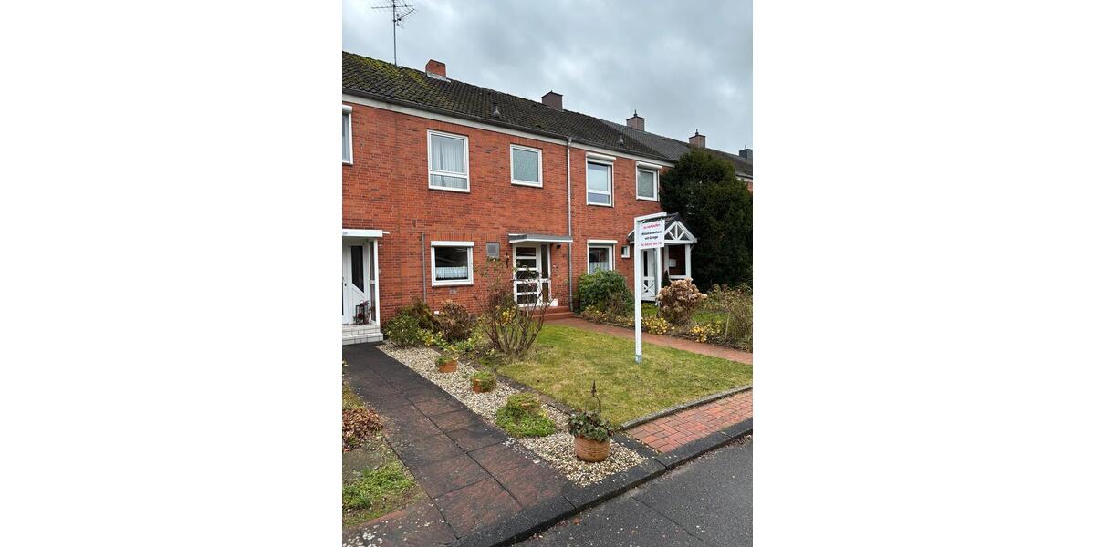 Ruhig gelegenes Mittelreihenhaus mit Garage in Lübeck -Kücknitz 4 zimmer